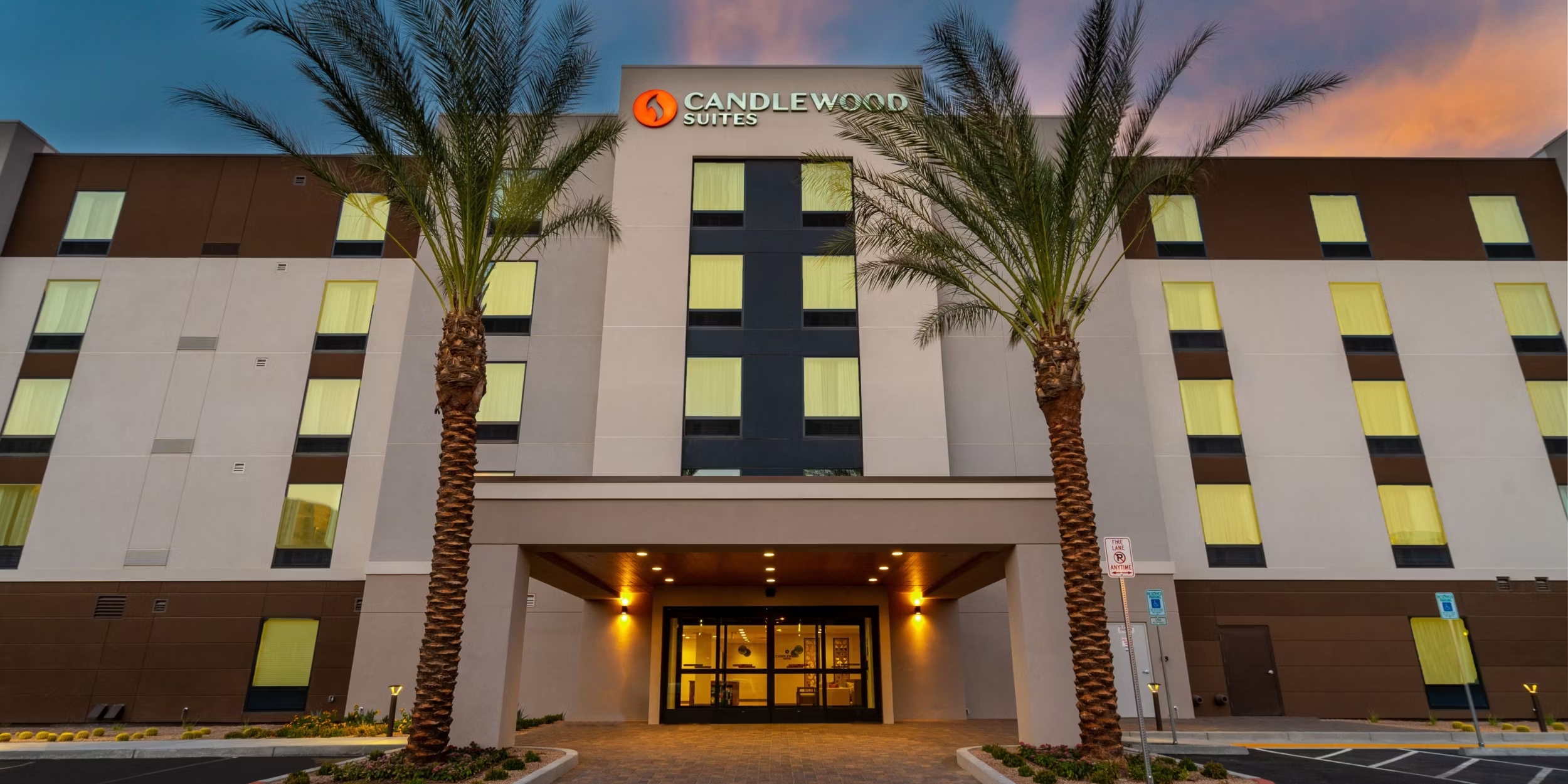 Candlewood-Suites-Las-Vegas-E-Tropicana